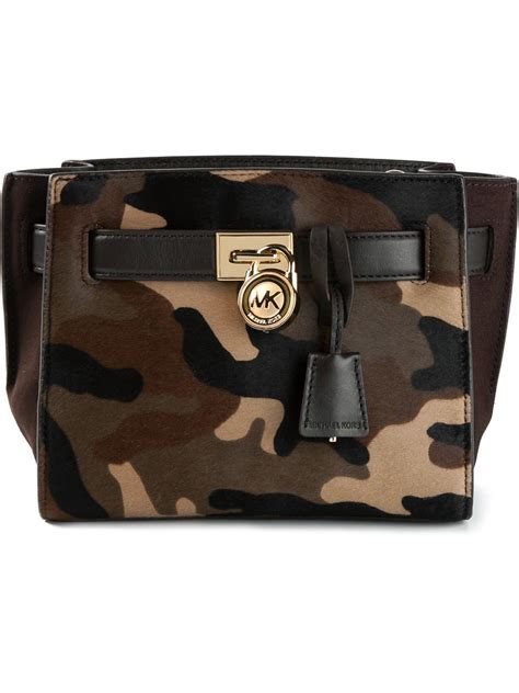 michael kors camouflage messenger bag